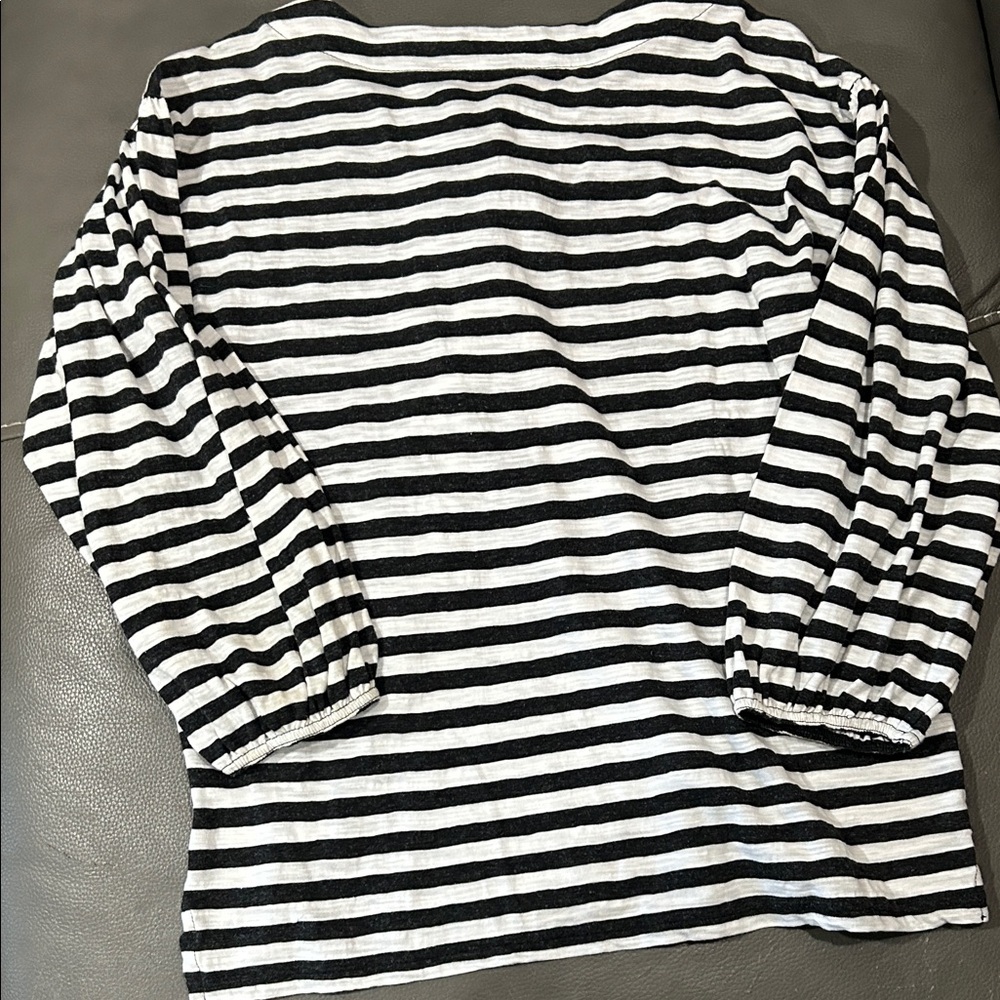 Chaps Black and White Striped Top, size S - Picture 5 of 5